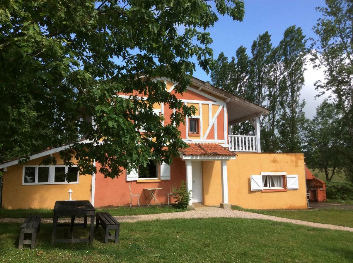 Domaine De Hongrie Hotell Nogaro Exteriör bild