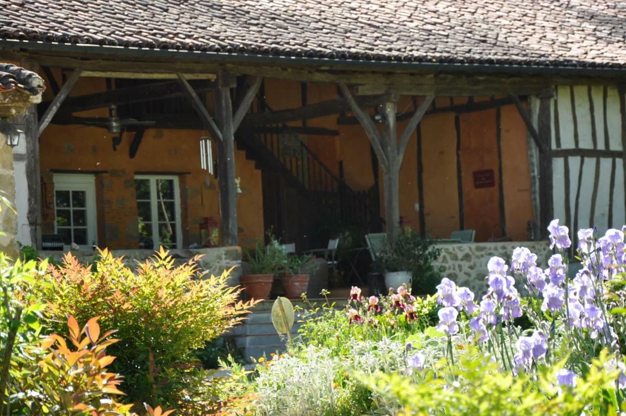 Domaine De Hongrie Hotell Nogaro Exteriör bild